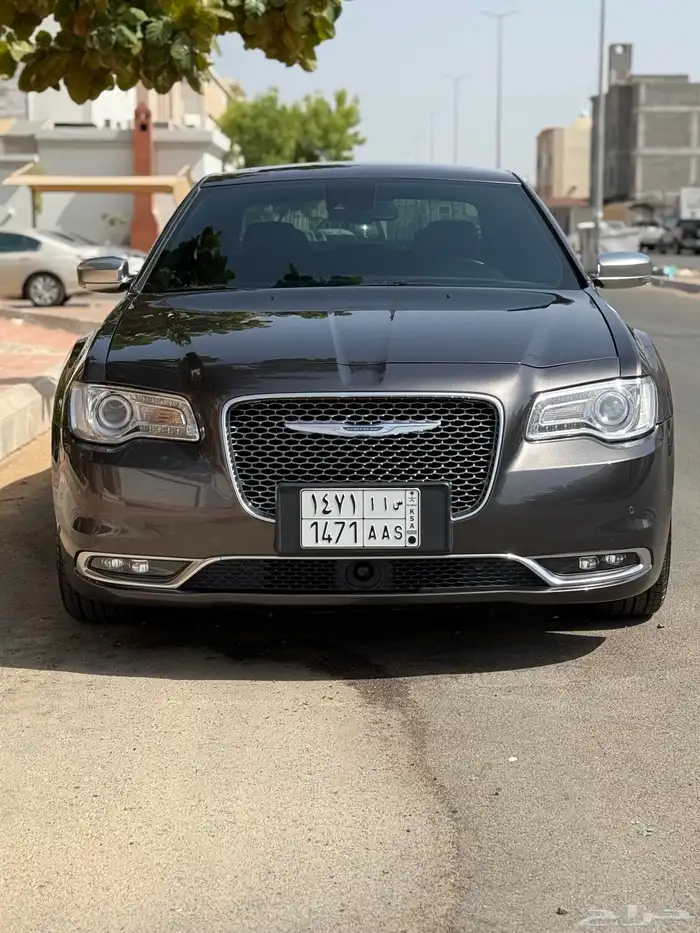 كرايسلر 8 سلندر 2023 تحت الضمان 35