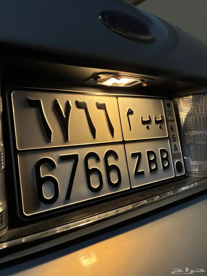 لوحة شبه مميزة ب ب م 6766 0