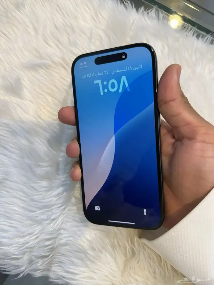ايفون 16 العادي   Regular iPhone 16 2