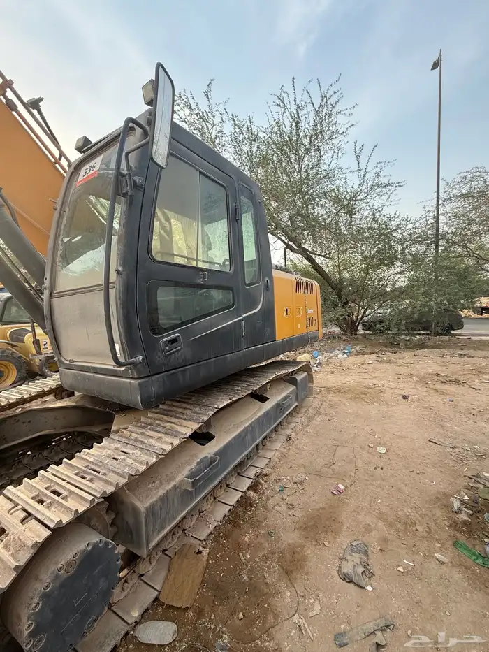 بوكلين hundai 210 LC-7 2