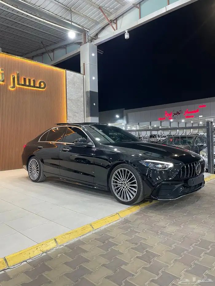 مرسيدس C300 موديل 2023 ((تم البيع)) 4