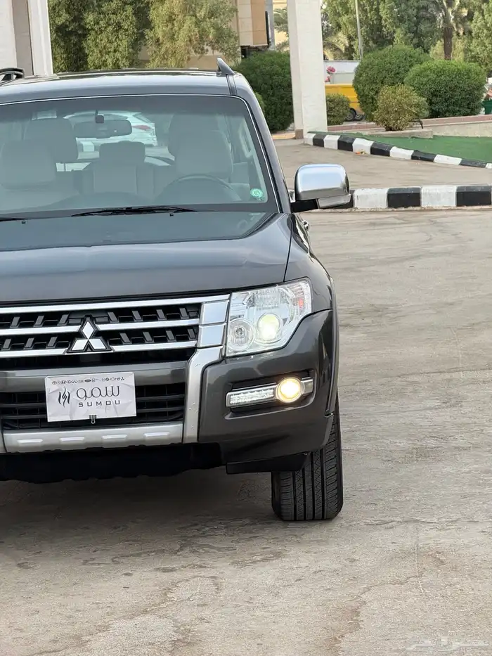 ميستبيشي باجيرو موديل 2020 شرط نظظيف 4