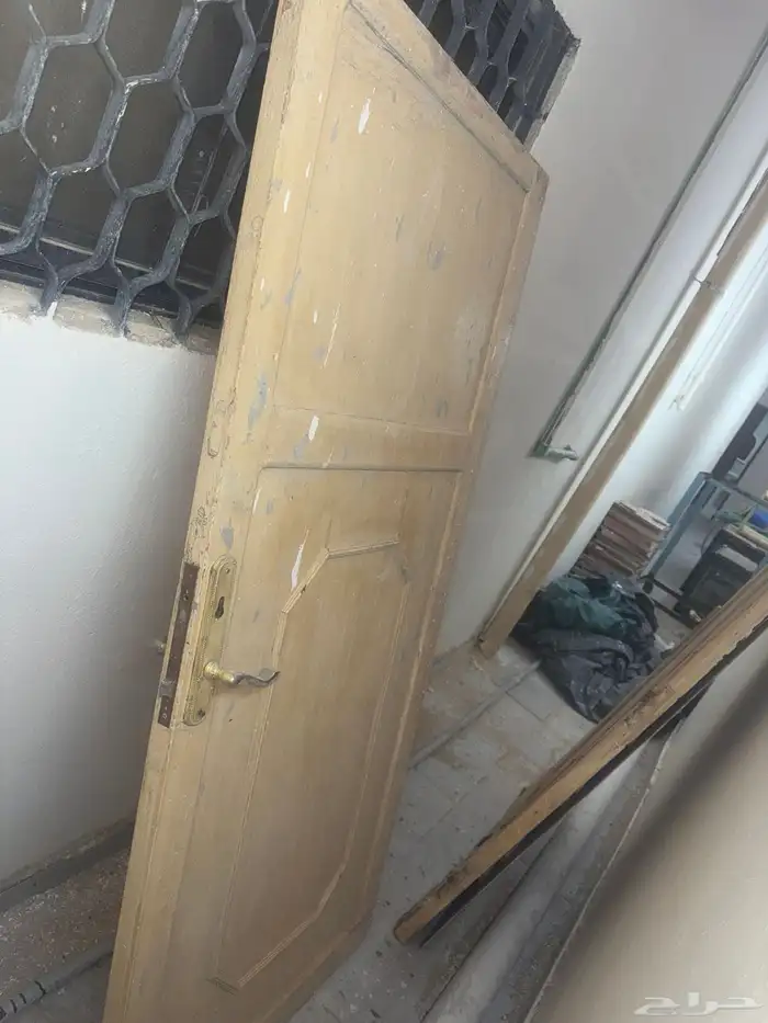 للبيع ابواب خشب مستعمله نظيفة برماح 3