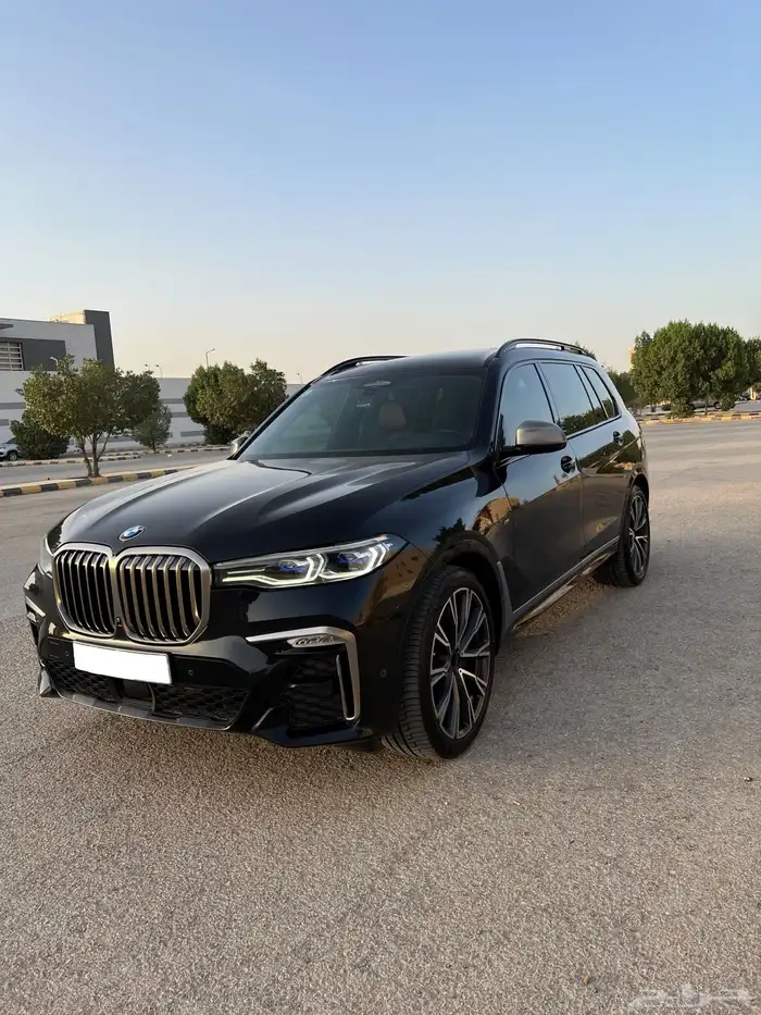 للبيع بي ام دبليو X7 M50i موديل 2020 1