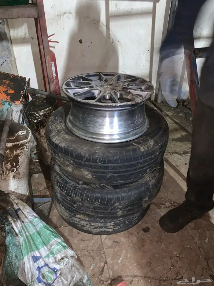طقم جنوط يارس 2024 بحاله الوكاله 4