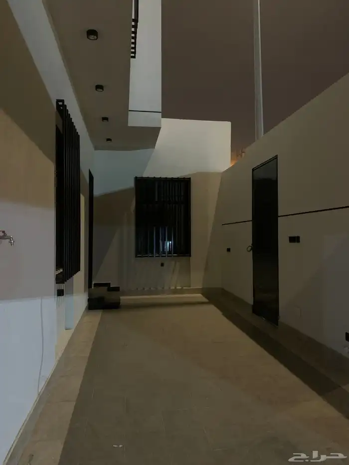 فيلا على شارعين للبيع ابها المحالة 3