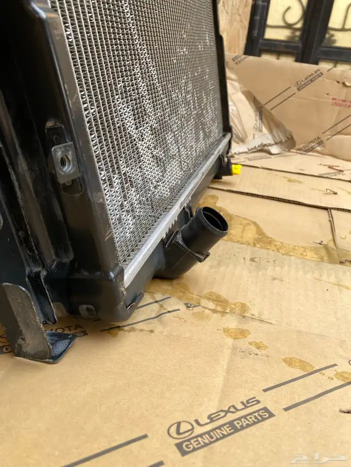 رديتر ربع وشاص اصلي وكاله من 2010 وفوق 3