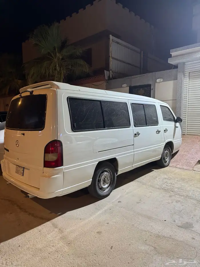 باص مرسدس 2