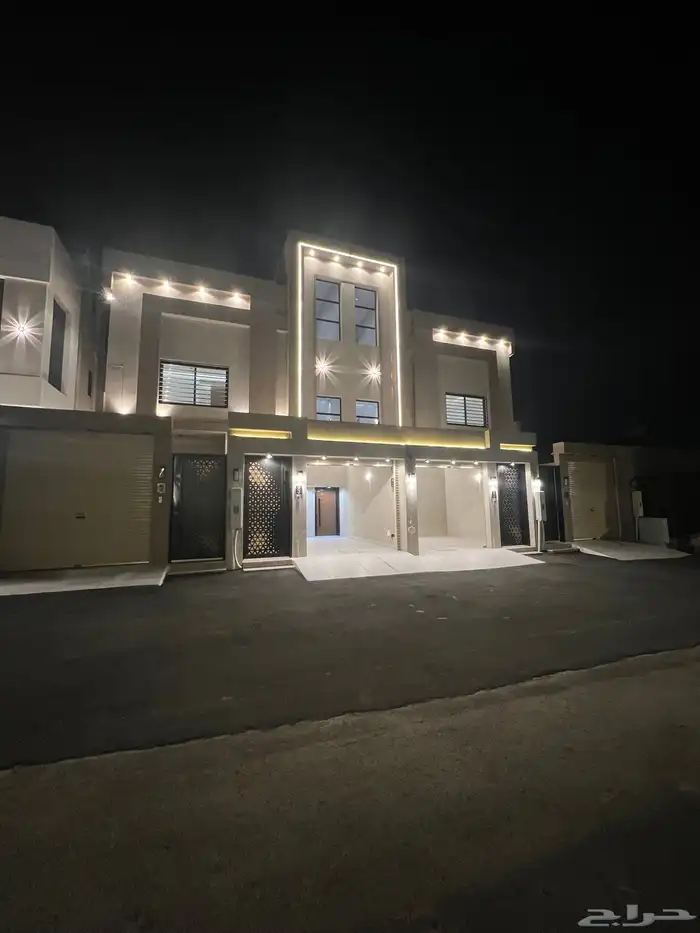 للبيع ارقى ارواف ارضية وعلوية بدرة المحالة حي الزهور بأبها 0