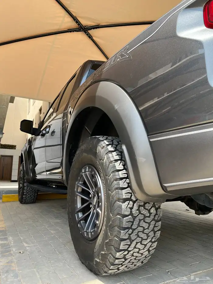 فورد رابتر غمارة ونص رمادي 2020 وكالة RAPTOR 10
