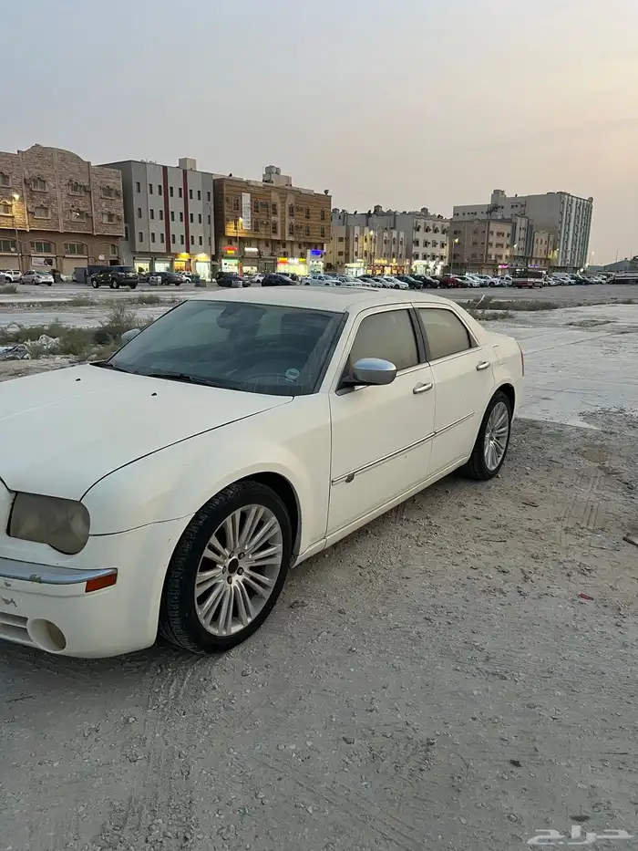 كلايسلر 8 سلندر 2008 3