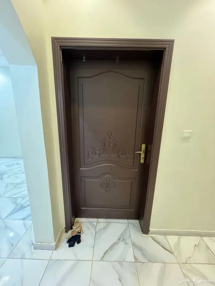 منجرة ابواب خشب تفصيل و تركيب ابواب دواليب مع تصليح صيانة 1