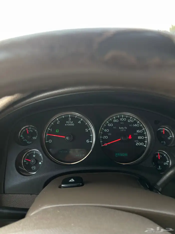 يوكن GMC موديل 2012 10