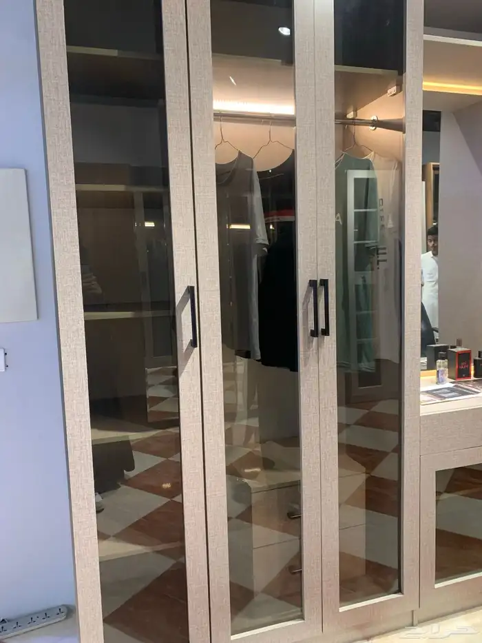 دولاب مستعمل 0