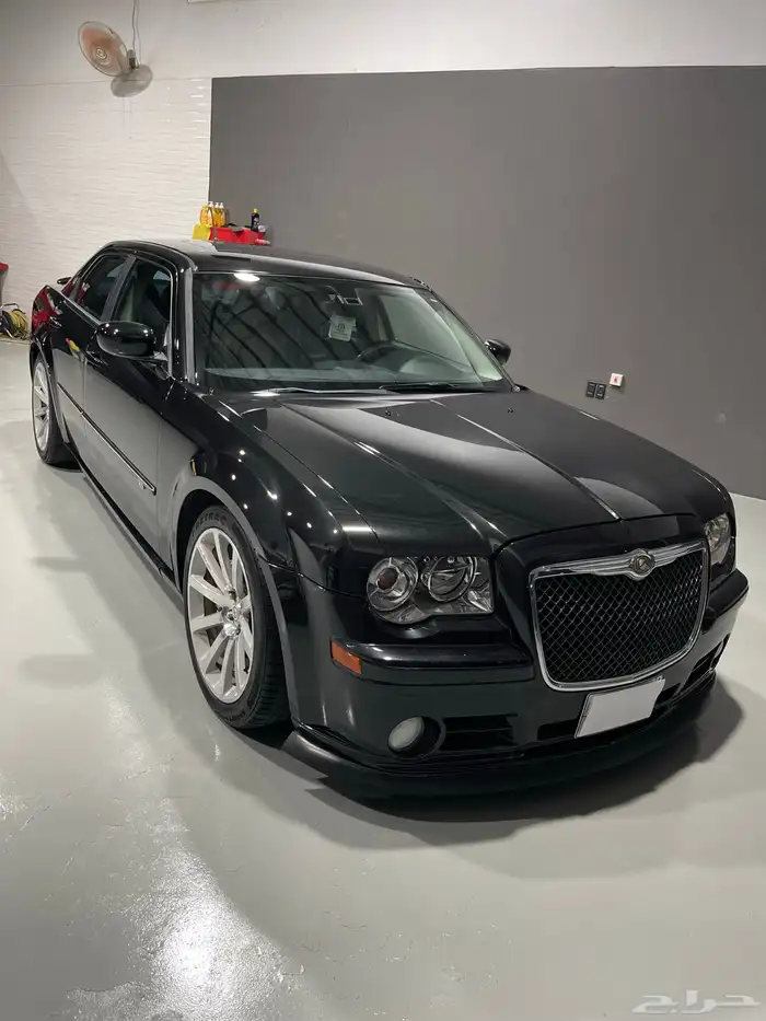 2008 Chrysler 300 SRT8 كرايزلر 0