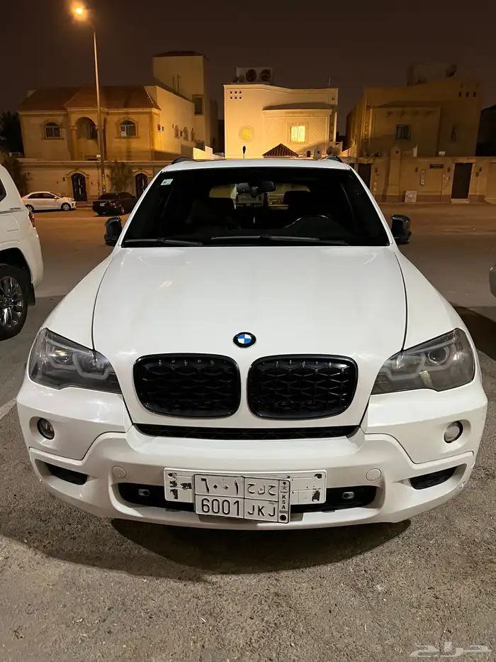 BMW X5 ممشي قليل و نظيف جدا 2
