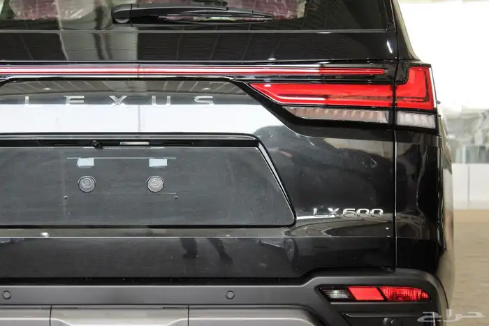 لكزس - LX600 BB - خليجي - 2025 -فل كامل -25 سماعه 5
