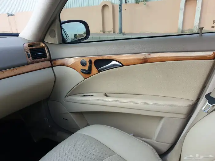 مرسيدس E350 10