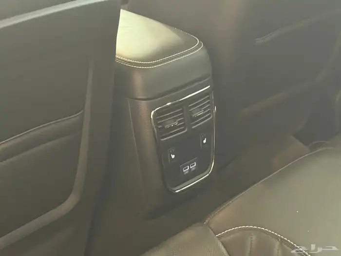 دودج تشارجر هيلكات 2023 10