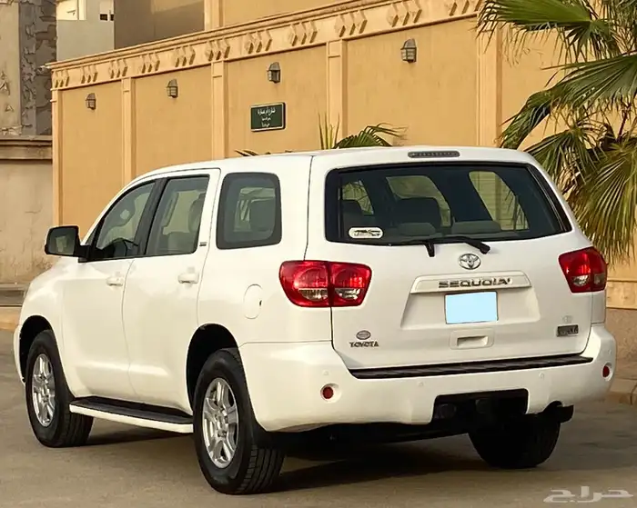 تويوتا سيكويا 2010 سعودي 9