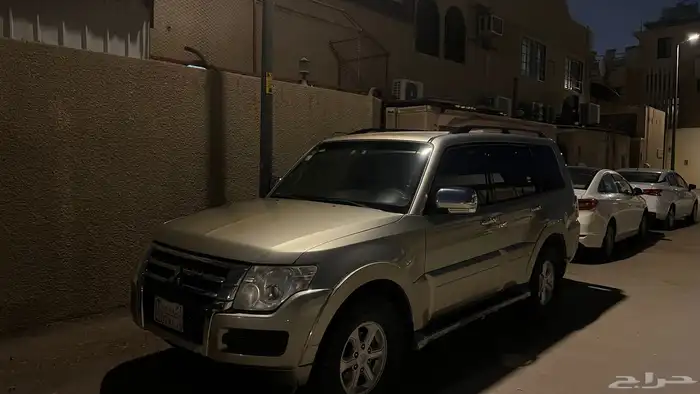 4035 Ibn Rouzain  Al Olaya  6966  Riyadh 12311 3