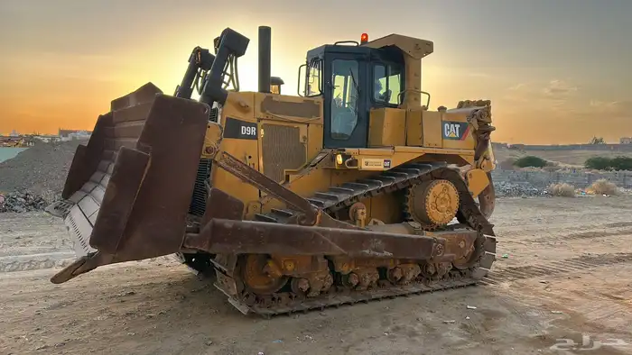 للبيع بالدوزر D9R كتربلر نظيف جداا 2