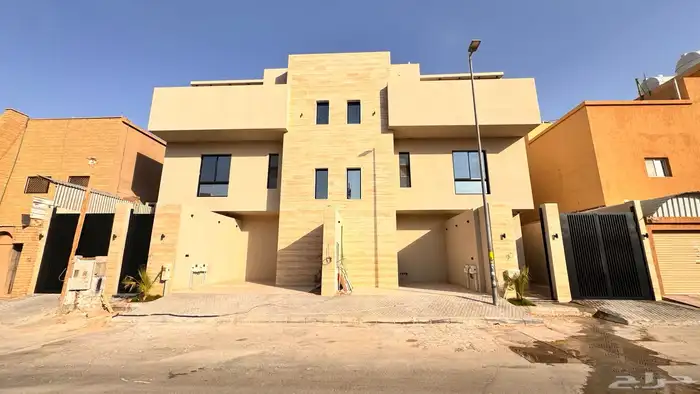 ادوار للبيع بحي الروضه 1