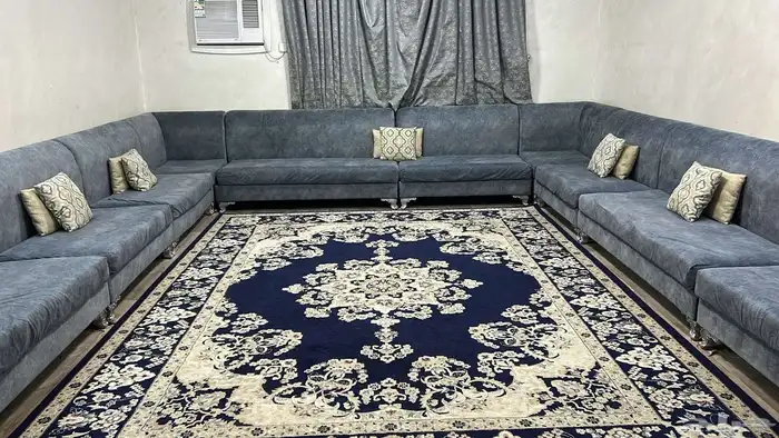 كنب وسجاد للبيع 3
