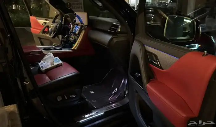 لكزس LX600 2023 اف سبورت بريمي فل كامل مالك اول 9