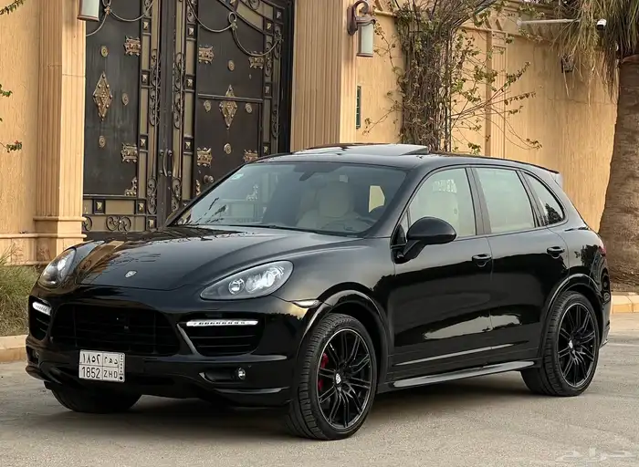 بورش كايين 2013 GTS (بحالة ممتازة) 1
