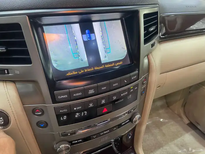 للبيع لكزس lx دي دي 2013 23
