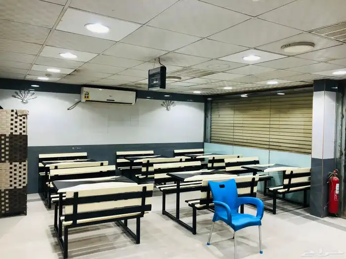 Fast food hotel for sale in Wadi Al Dawaser 8