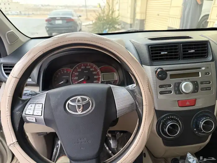 تيوتا أفانزا 2015 9