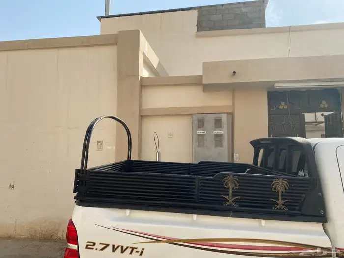 قطع غيار هايلوكس 2