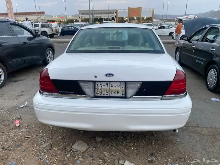 فورد فكتوريا سعودي 2012 للبيع 6