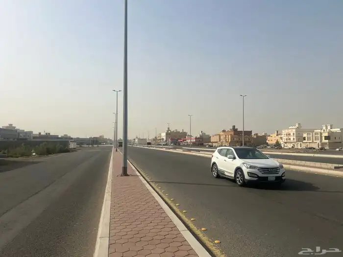 معارض تجارية للايجار في طريق المئة الرحمانية 4
