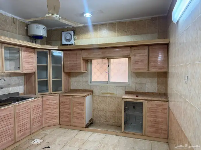 تركيبة مطبخ نظيفه مره للبيع 6