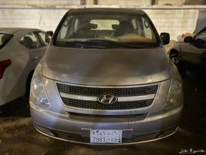 (تم البيع)هونداي H1 موديل 2012 0