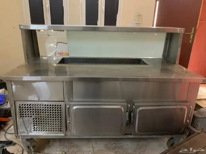 عدوات مطعم للبيع 0