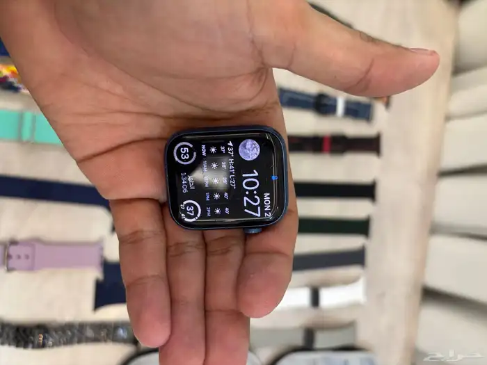 ساعة ابل الاصدار 7 كحلي 45 ملم GPS معاه جميع اغراضه و20سوار 4