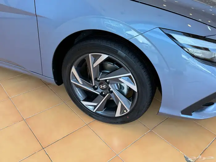 هونداي إلنترا كمفورت 2025 جديد 7