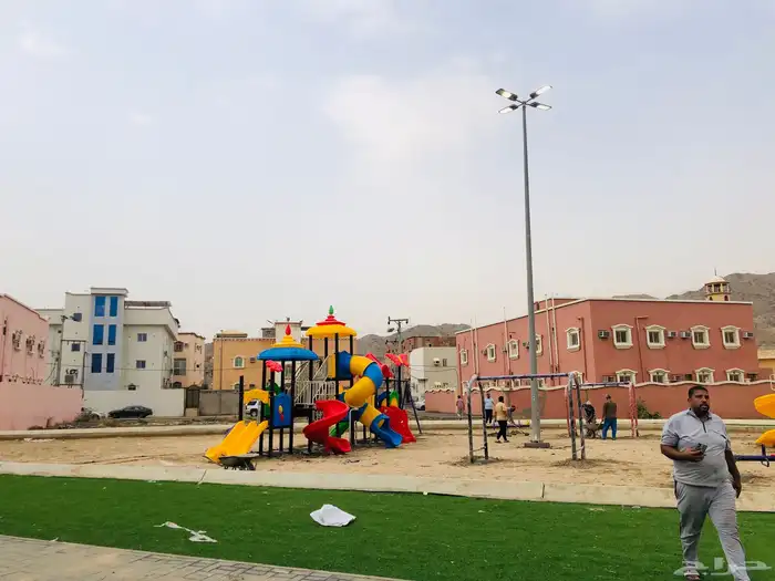موردين معتمدين لجميع مستلزمات الحدائق العاب واعمدة الانارة 28