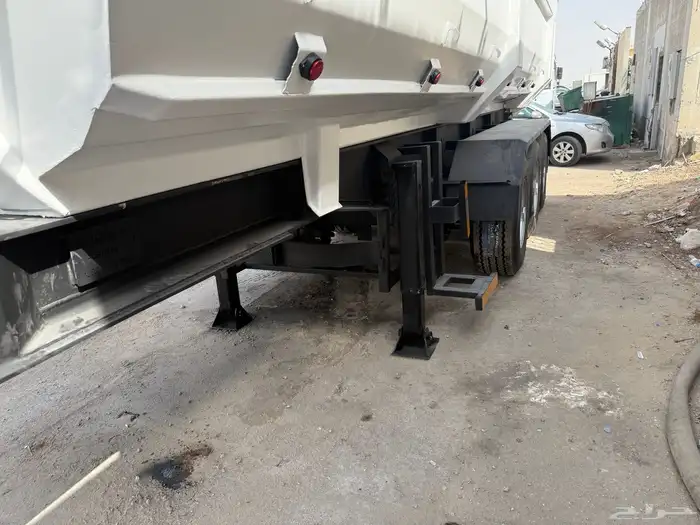 صندوق قلاب 3 محاور 27