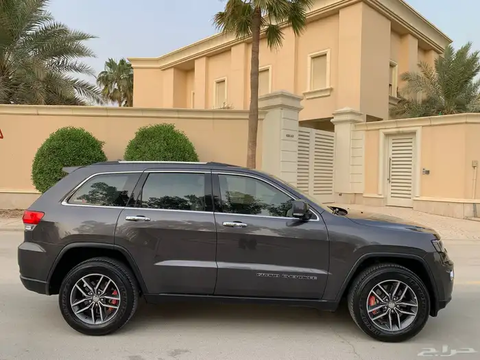 جراند شروكي 2018 فل كامل LIMITED 5