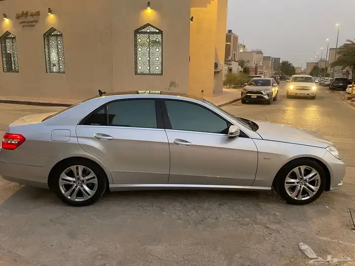 مرسيدس E200 2012 جفالي صيانات وكالة 5
