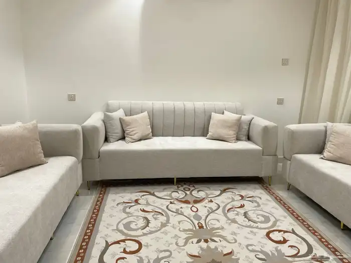 كنب جديد لم يستخدم للبيع 3