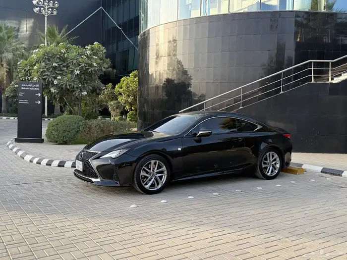 لكزس RC300 2022 ممشى قليل 7