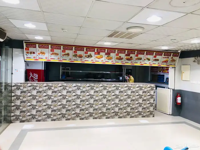 Fast food hotel for sale in Wadi Al Dawaser 7