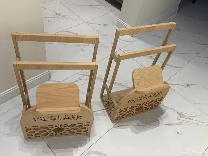 استاند سجادات وشراشف صلاة 0