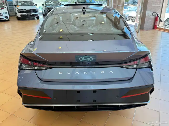 هونداي إلنترا كمفورت 2025 جديد 5